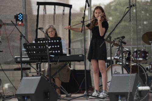 Koncert v zahradě 76